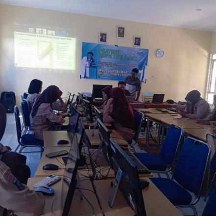 Kegiatan sosialisasi PIK-R